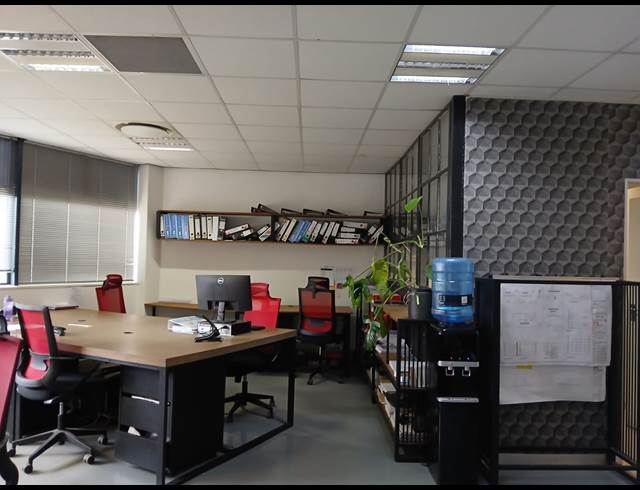 152M² OFFICE TO LET IN UMHLANGA RIDGE
