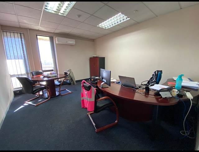 48,428M² WAREHOUSE TO LET IN GERMISTON CENTRAL