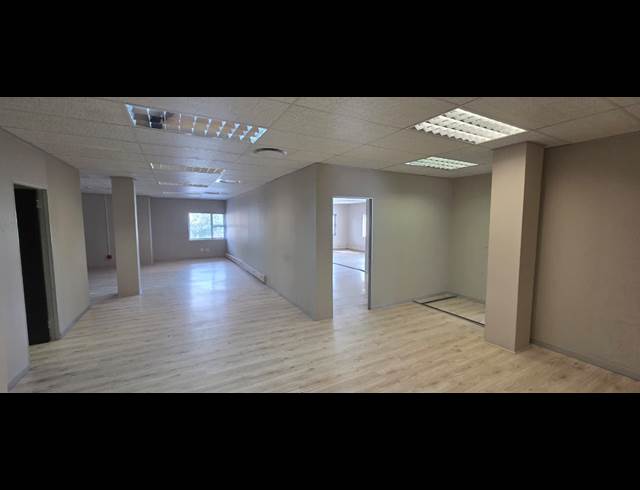2,958M² OFFICE TO LET IN NELSPRUIT EXT 1