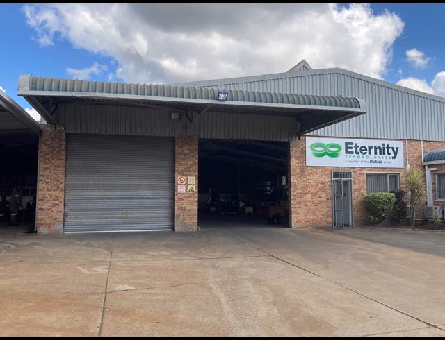 940M² WAREHOUSE TO LET IN WESTMEAD