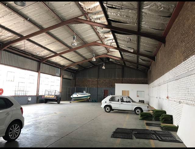550M² WAREHOUSE RENTED IN SEBENZA