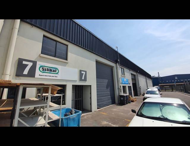 275M² WAREHOUSE TO LET IN AIRPORT INDUSTRIA