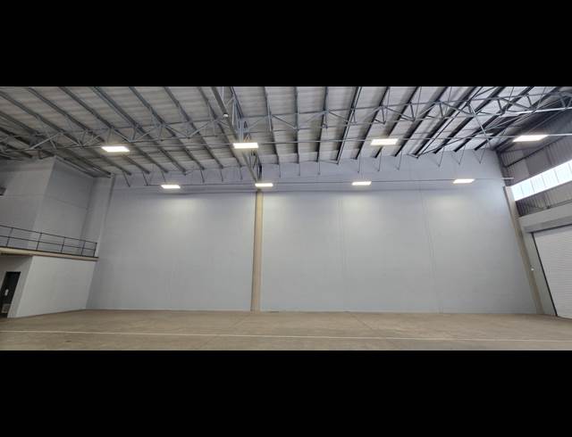 2,244M² WAREHOUSE TO LET IN LANSERIA