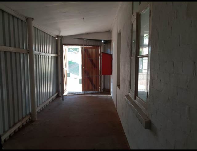 240M² WORKSHOP TO LET IN UMBOGINTWINI