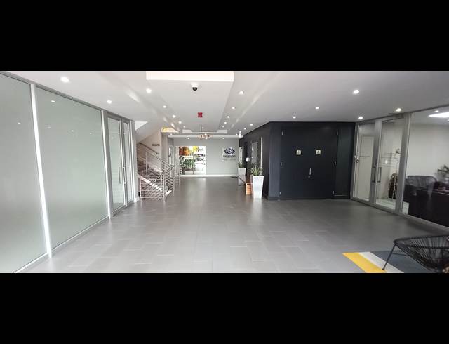 324M² OFFICE TO LET IN BRYANSTON
