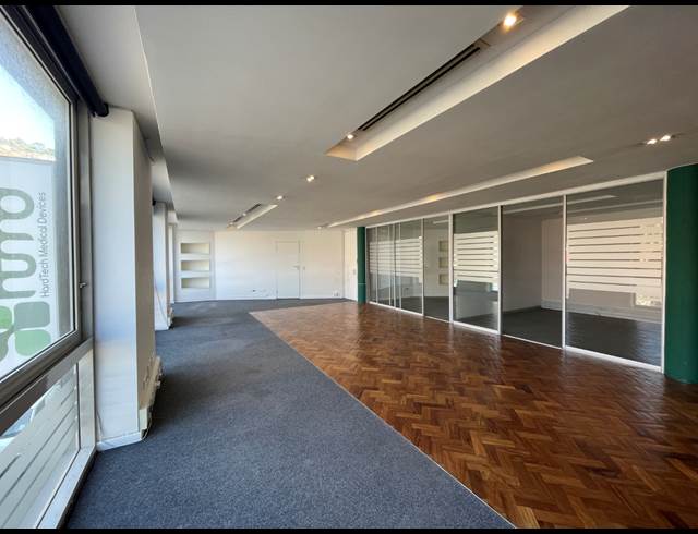 190M² OFFICE TO LET IN DE WATERKANT