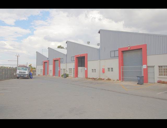 352M² WAREHOUSE TO LET IN CITY DEEP