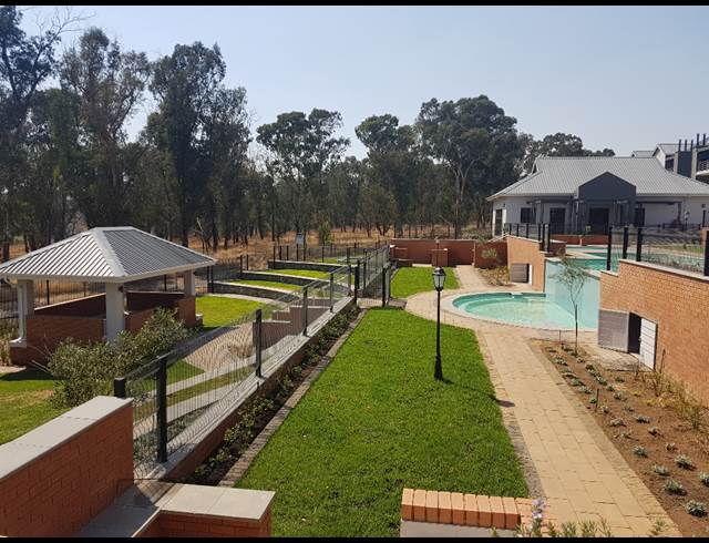 1 bed property to rent in LINBRO PARK