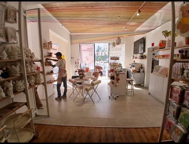 91M² RETAIL TO LET IN GARDENS