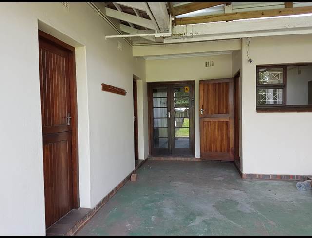 3 BEDROOM PROPERTY TO RENT IN ESHOWE