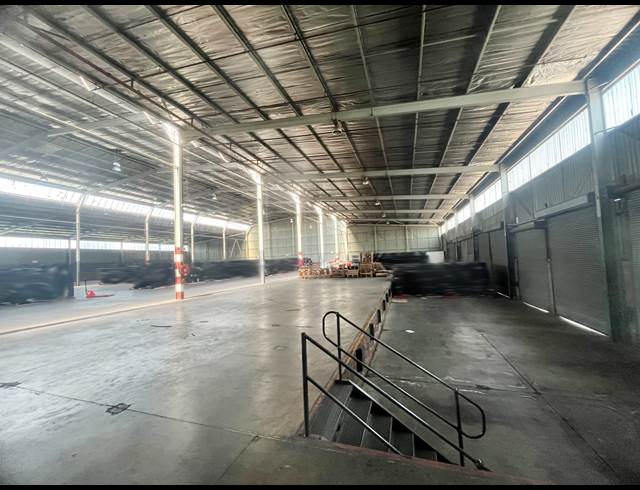 4,000M² WAREHOUSE TO LET IN JET PARK