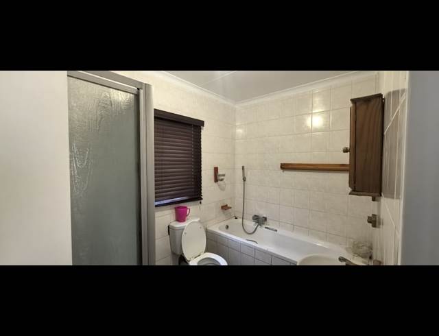 2 BEDROOM TOWNHOUSE TO LET IN CASHAN