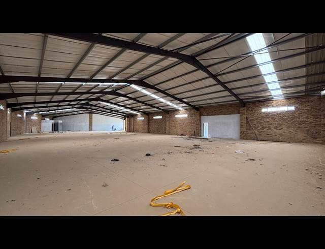 1,024M² WAREHOUSE TO LET IN MEYERTON CENTRAL