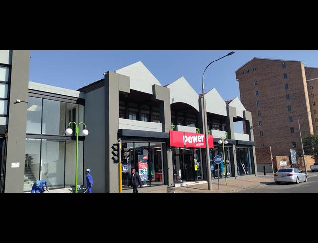 214M² BUSINESS CENTRE TO LET IN NELSPRUIT CENTRAL