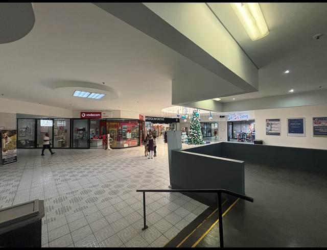 280M² RETAIL TO LET IN AUDAS ESTATE