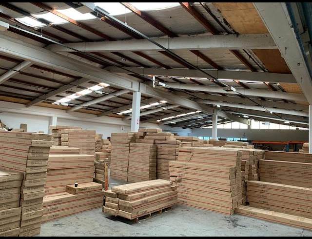 1,724M² FACTORY TO LET IN NEW GERMANY
