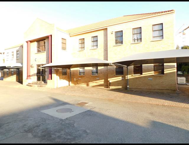 390M² OFFICE TO LET IN RANDBURG CENTRAL