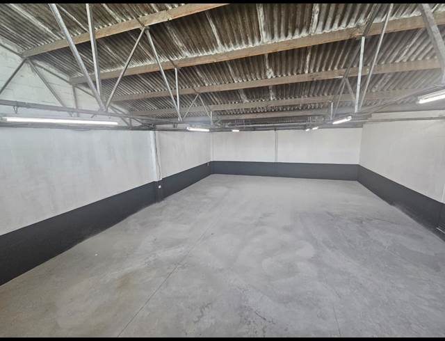 360M² WAREHOUSE TO LET IN EPPING INDUSTRIAL