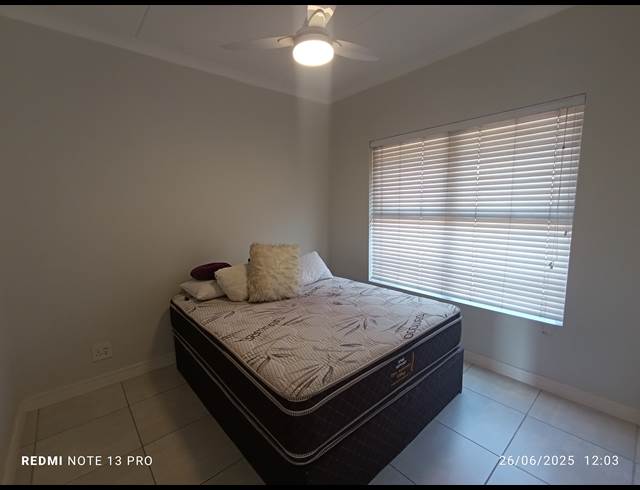 2 BEDROOM APARTMENT TO LET IN BALLITO CENTRAL