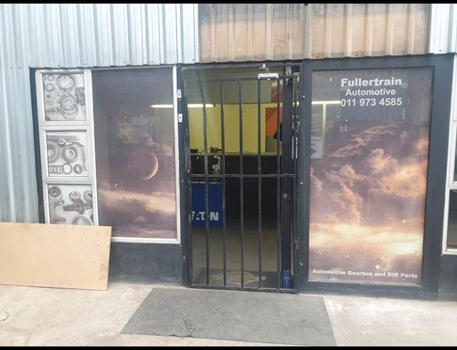 375M² WAREHOUSE TO LET IN BRENTWOOD PARK