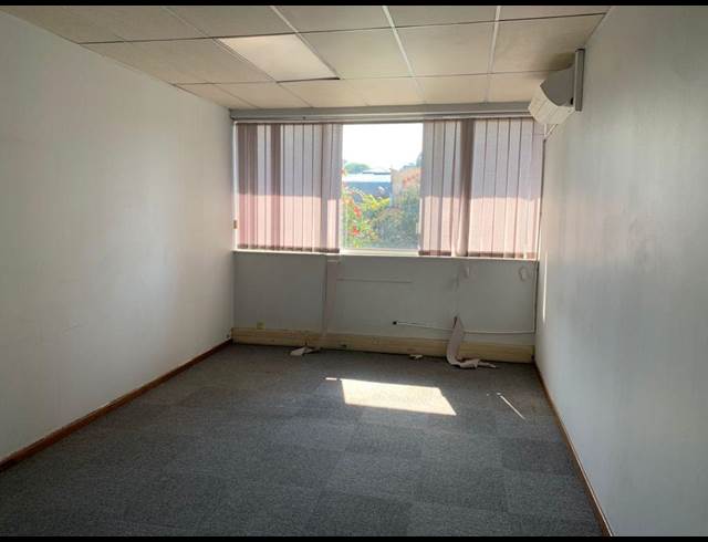 255M² OFFICE TO LET IN STRIJDOMPARK