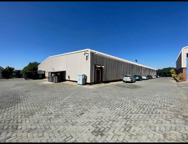 3,189M² WAREHOUSE TO LET IN RANDJESPARK