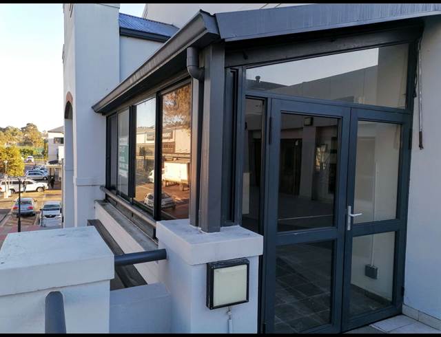 589M² RESTAURANT TO LET IN DURBANVILLE CENTRAL