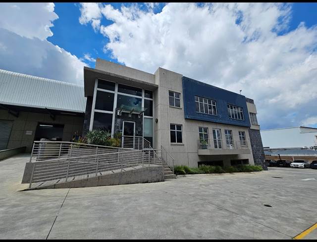 2,705M² WAREHOUSE RENTED IN LINBRO PARK