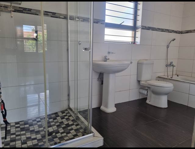 3 BEDROOM PROPERTY TO RENT IN ALBERTSDAL