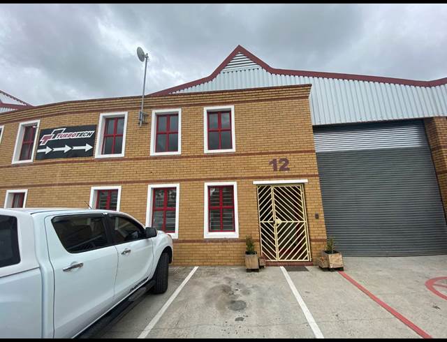 395M² WAREHOUSE TO LET IN KILLARNEY GARDENS