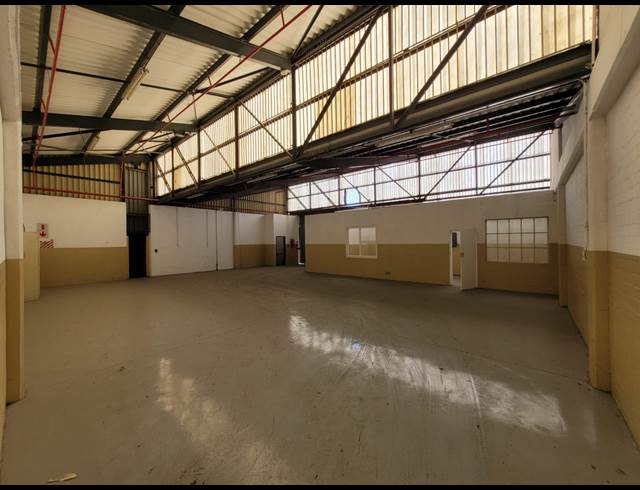 5,000M² WAREHOUSE TO LET IN ATLANTIS INDUSTRIAL