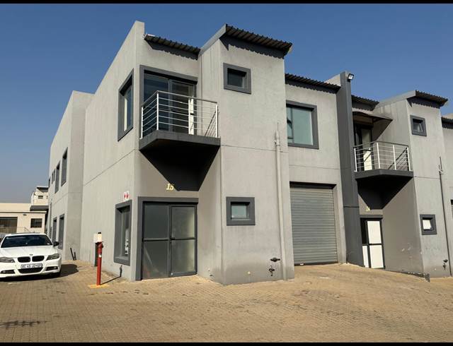 158M² WAREHOUSE TO LET IN RANDJESPARK