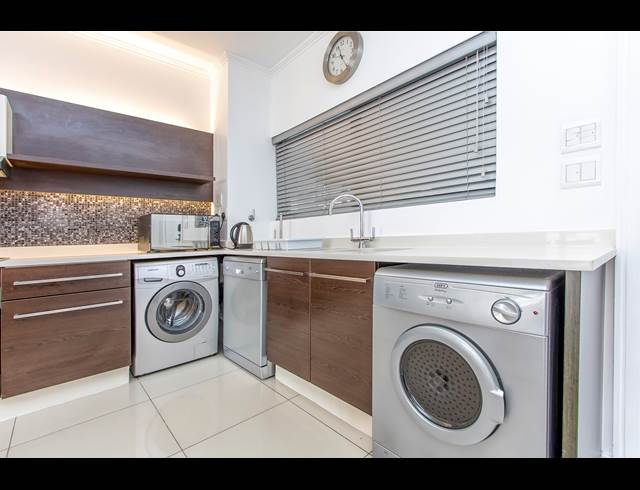 2 BEDROOM APARTMENT TO LET IN MORNINGSIDE