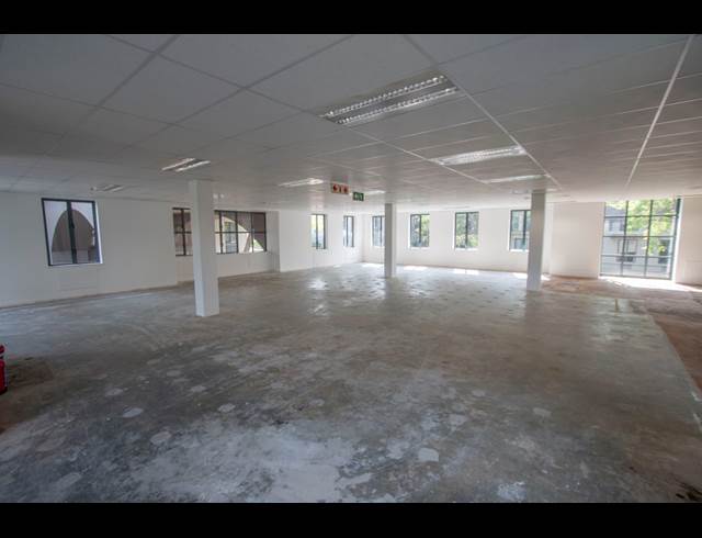 2,272M² OFFICE TO LET IN SIMBA