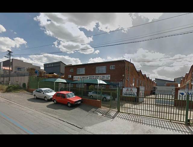278M² WAREHOUSE TO LET IN KEW