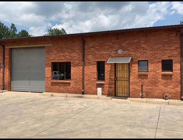218M² WAREHOUSE TO LET IN ALRODE SOUTH