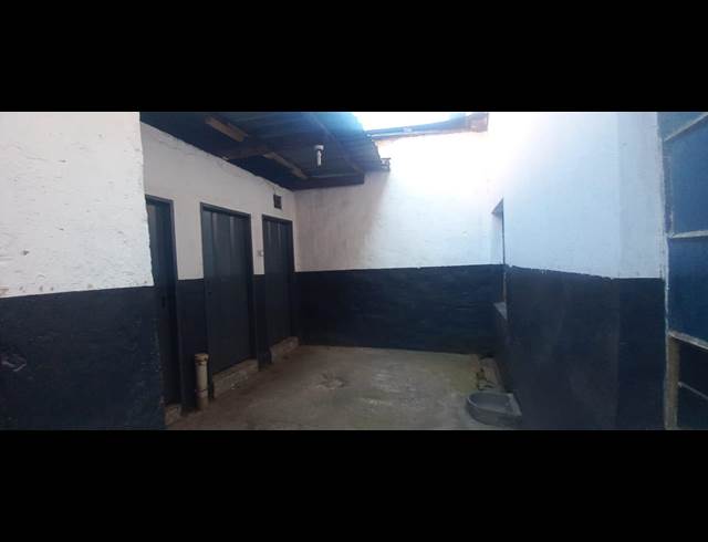 400M² WAREHOUSE TO LET IN CITY & SUBURBAN