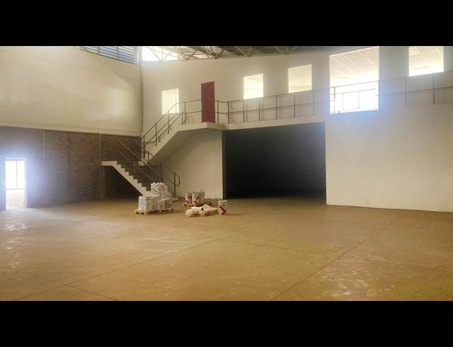 1,233M² WAREHOUSE TO LET IN LINBRO PARK