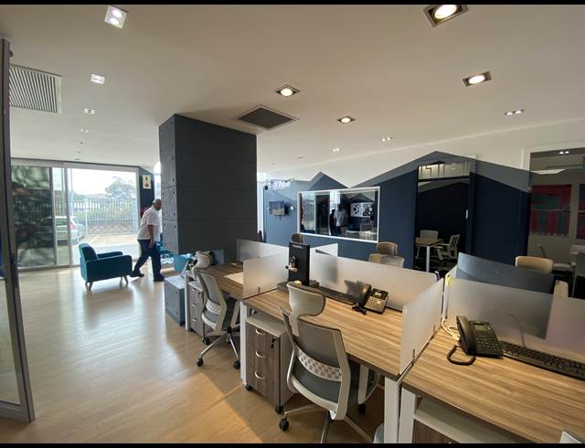 132M² OFFICE TO LET IN BROOKLYN