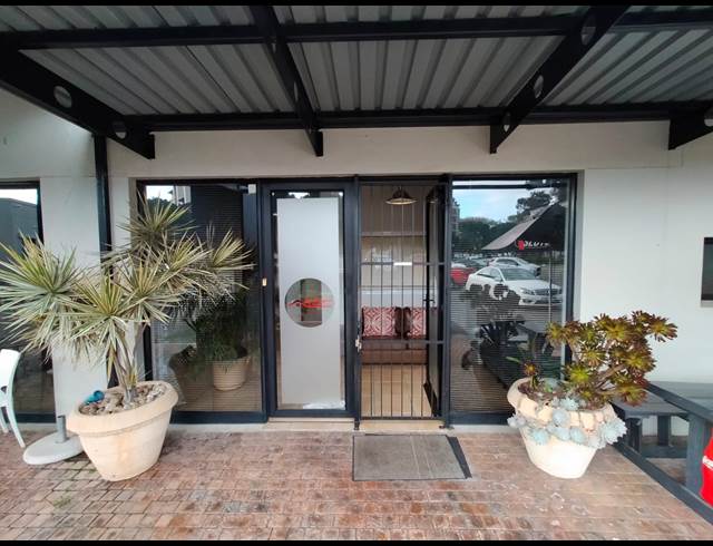 106M² RETAIL TO LET IN TYGER WATERFRONT
