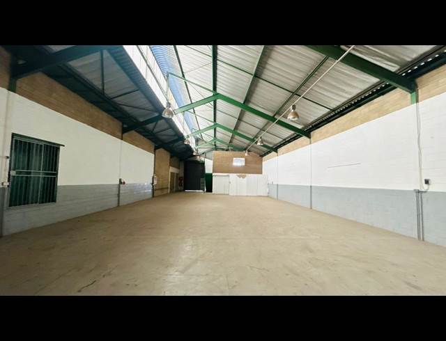398M² WAREHOUSE TO LET IN ROBERTVILLE