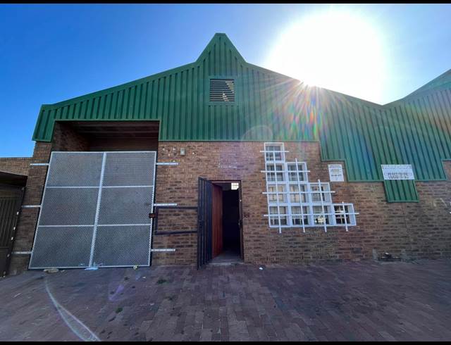 118M² WAREHOUSE RENTED IN TENNANTVILLE