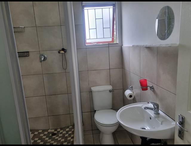 1 BEDROOM APARTMENT TO LET IN UMGENI PARK