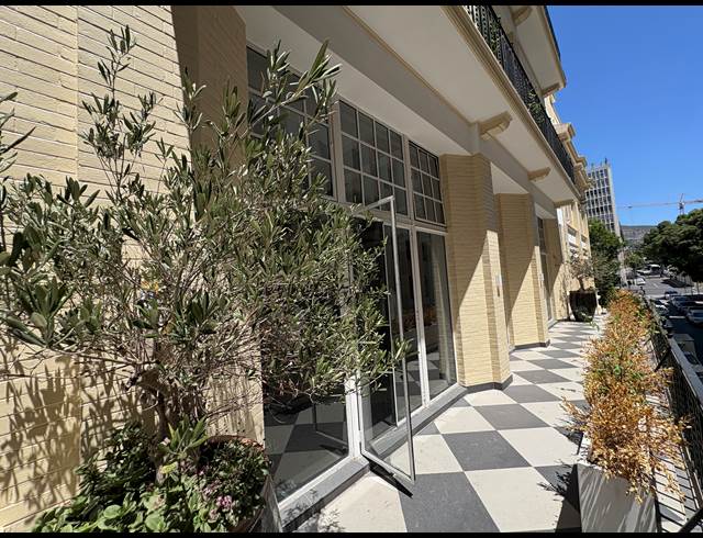 259M² OFFICE TO LET IN CAPE TOWN CITY CENTRE
