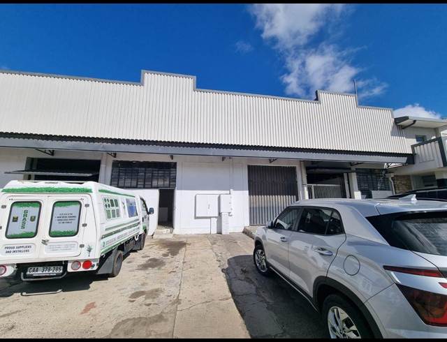 322M² WAREHOUSE TO LET IN PAARDEN EILAND