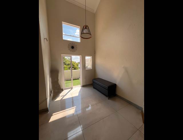 2 BEDROOM APARTMENT TO LET IN MORNINGSIDE