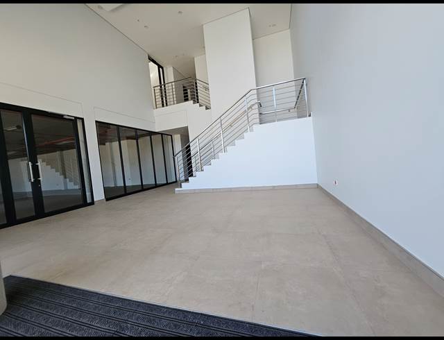 5,835M² WAREHOUSE TO LET IN SAMRAND BUSINESS PARK