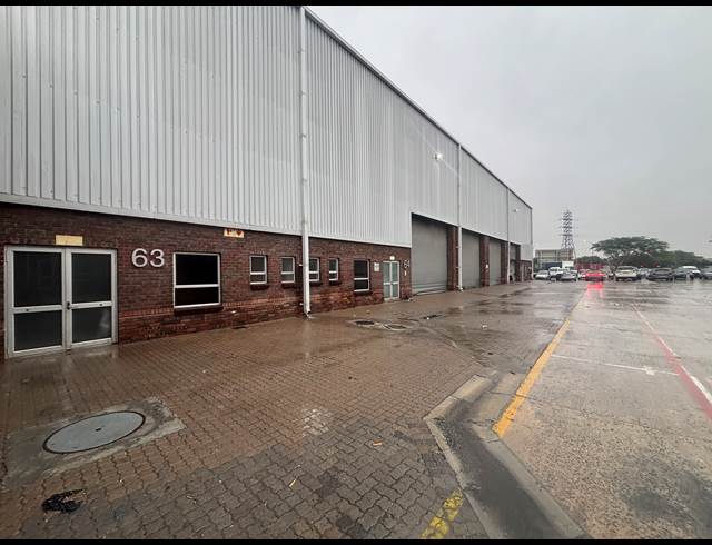 4,171M² WAREHOUSE TO LET IN BELLVILLE SOUTH