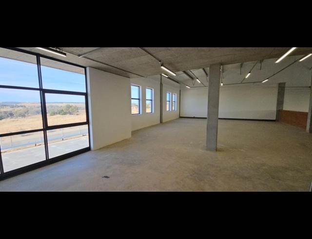 INDUSTRIAL PROPERTY TO RENT IN LONGLAKE