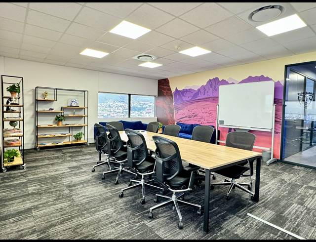 1,912M² OFFICE TO LET IN CAPE TOWN CITY CENTRE
